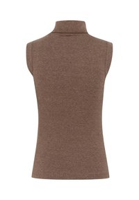 Haut marron sans manches à col roulé avec texture côtelée. Présente une coupe ajustée et un col haut, fabriqué en tissu tricoté doux.