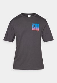 SHAQ SILO LOGO TEE - Triko s potiskem - washed black