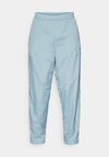 PANT - Træningsbukser - aviator grey/black