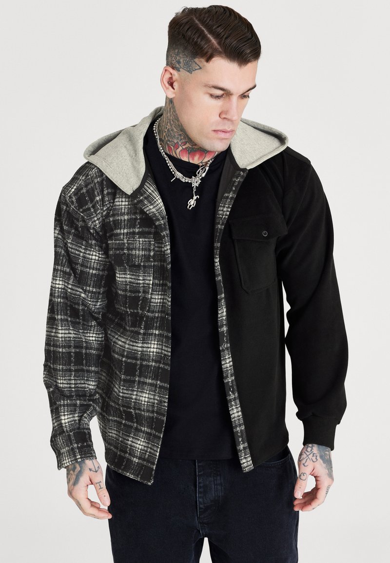 SIKSILK HALF & HALF CONTRAST HOODED SHIRT - Lehká bunda - black/grey