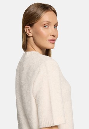 Betty & Co, STRICKPULLOVER - Print T-shirt - bright cream melange