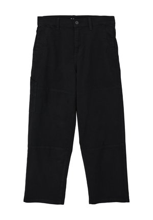Schwarze Baumwoll-Cargo-Hosen mit weit geschnittenem Design, ausgestattet mit zwei seitlichen Taschen und minimalen Nähdetails. Glatte Textur, Reißverschluss- und Knopfverschluss.