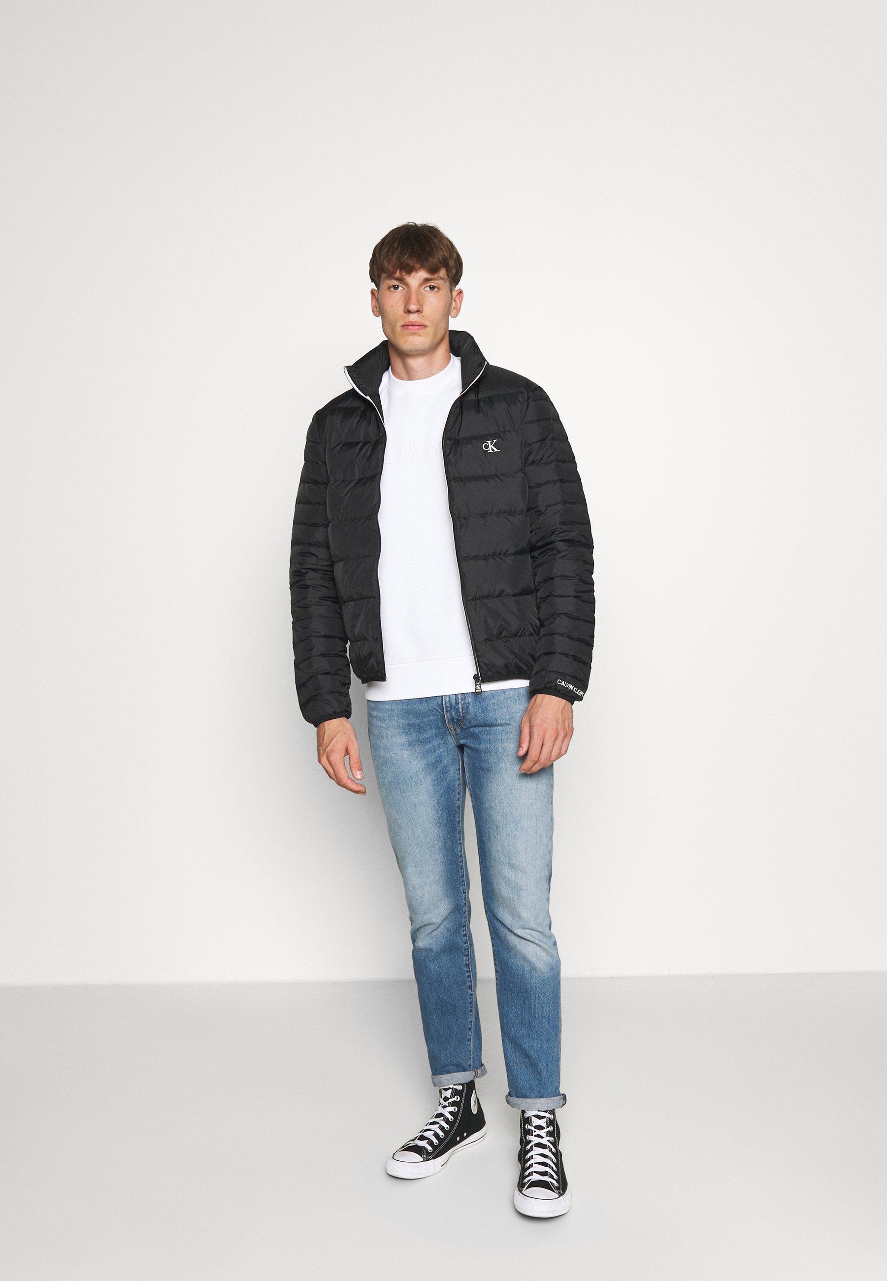 LIGHT JACKET Gewatteerde jas black LIGHT JACKET Gewatteerde jas black