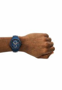Armani Exchange Rannekello - blue