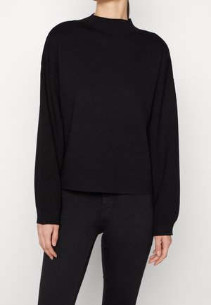 Sweter