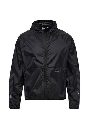 Schwarze leichte Kapuzenjacke mit Reißverschluss und langen Ärmeln sowie reflektierenden Chevron-Streifen auf den Unterarmen aus glänzendem Stoff.