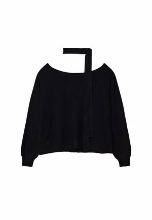 Pull noir à manches longues avec un large col et une longue attache verticale en tissu partant du cou.