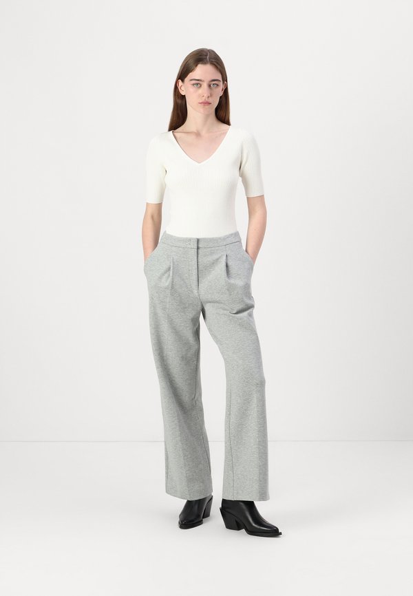 DOUBLE SWEATPANTS - Tracksuit bottoms4