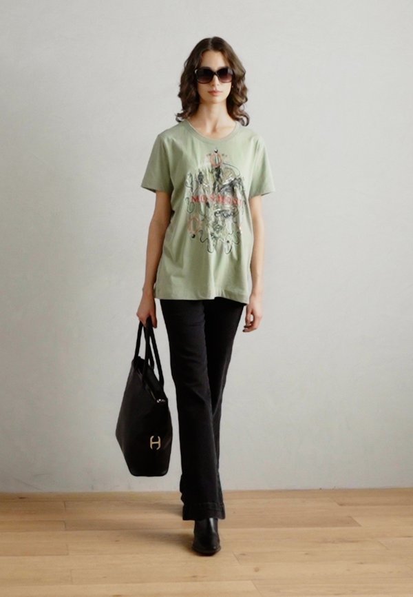 TEE - Print T-shirt - shadow3