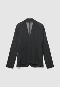 Giacca nera a maniche lunghe con schiena a V e vestibilità sagomata. Presenta un colletto strutturato e una texture liscia, offrendo un design minimalista.