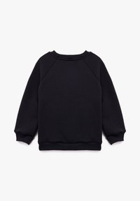 Sudadera negra hecha de una suave mezcla de algodón, con mangas raglán, un cuello redondo ribeteado y puños y dobladillo ribeteados para un ajuste ceñido.