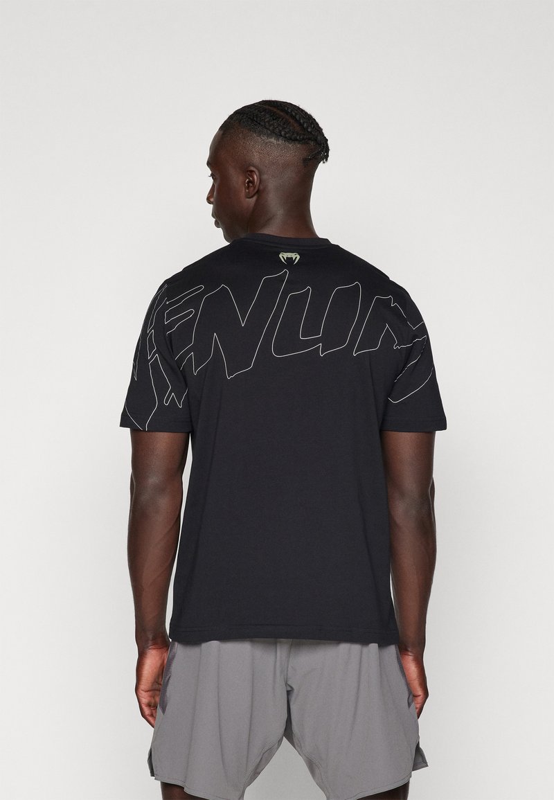 Venum SNAKE PRINT - T-shirt con stampa - black
