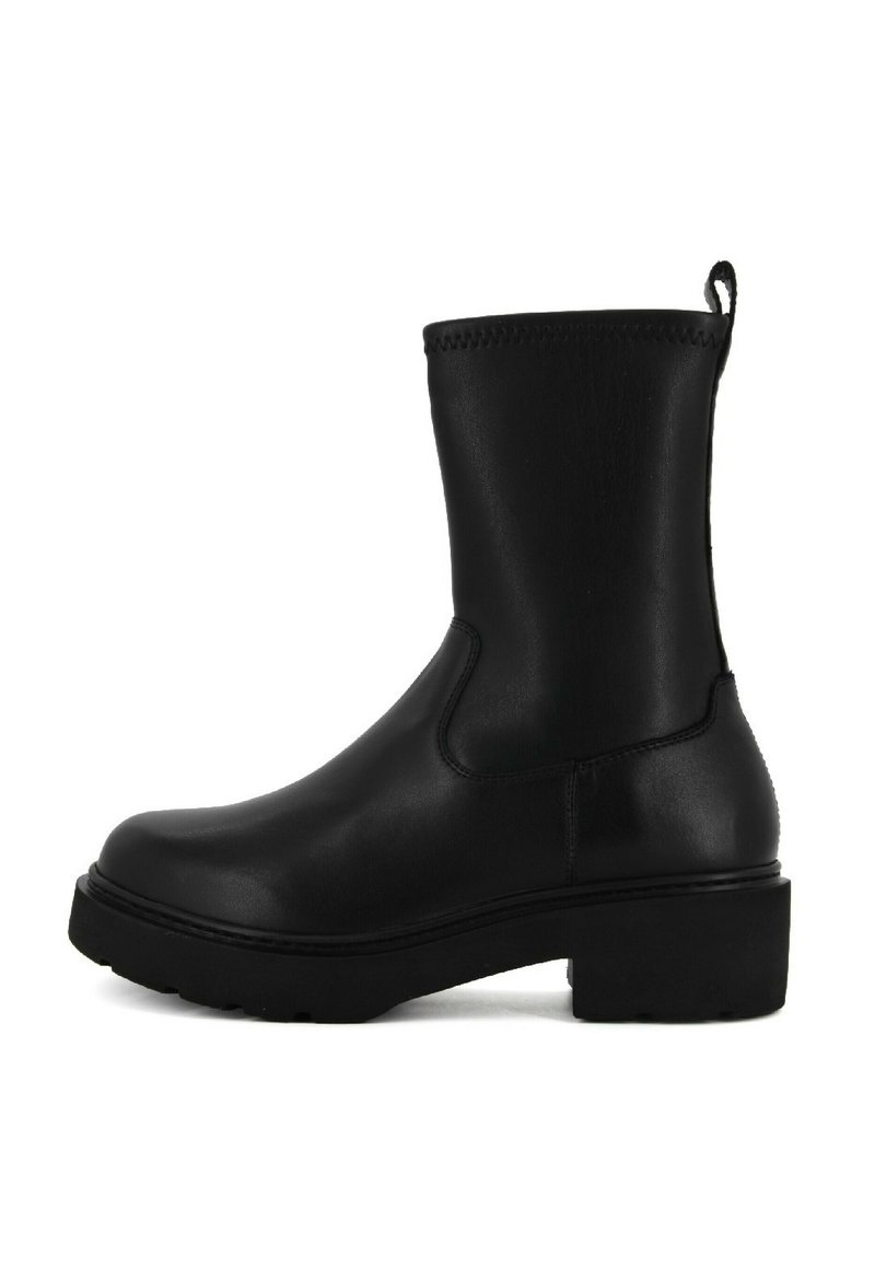 Stivaletto in pelle nera con finitura liscia, punta tonda, suola piatta e linguetta sul retro. Caratterizzato da pannelli elastici laterali per una facile vestibilità.