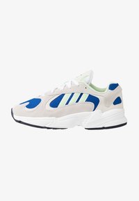 Nevybráno, footwear white/gloe green/collegiate royal