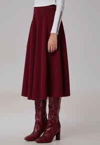 Smart and Joy MIDI - Jupe trapèze - rouge foncé