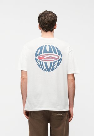 QUIKGLOBE UNISEX - Apdrukāts T-krekls - white