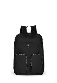 Musta nailoninen reppu, jossa on kaksi etupuolen vetoketjullista taskua, pehmustetut olkahihnat ja logoyksityiskohta. Tyylikäs muotoilu, jossa on sileä pinta.