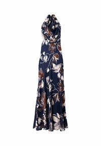 Marineblaues Kleid mit floralem Muster in Weiß und Braun. Hat einen Halsband-Ausschnitt und ein fließendes, bodenlanges Design aus weichem Stoff.