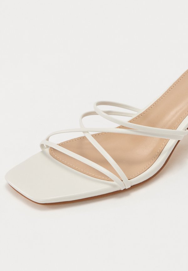 CHARLI - Heeled mules3