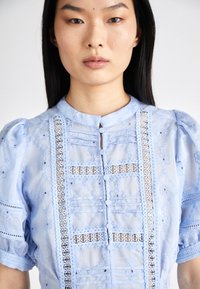 Cras DELILAH DRESS - Skjortekjole - serenity
