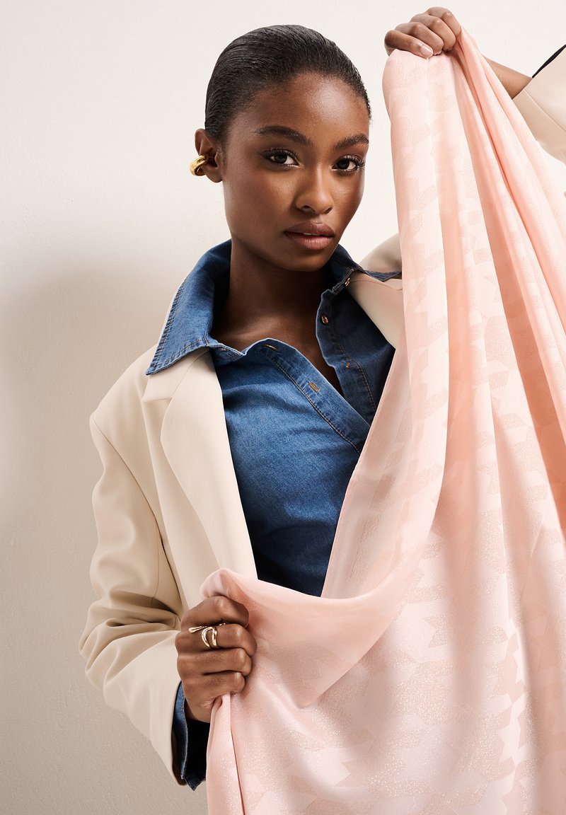 Rinascimento Stola Rosa Antico Stola Rosa Cipria Rinascimento