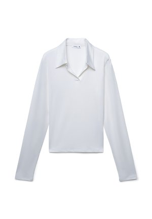 Camicia bianca a maniche lunghe con colletto, texture liscia, design cropped e senza motivi o decorazioni visibili.