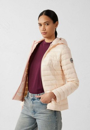LIGHT SALTED SKIN CLOE - Chaqueta de plumas - pink