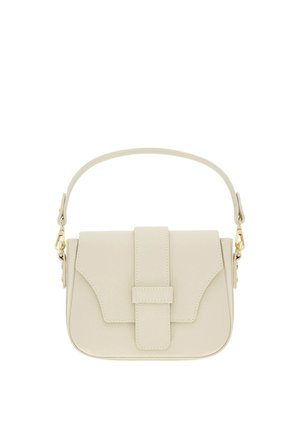 Kremowa skórzana torba na ramię z klapą i zapięciem na pasek, z efektownymi, złotymi akcentami z metalu po bokach.