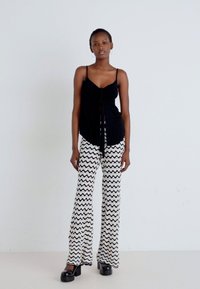 Gina Tricot TIE SINGLET - Top - black