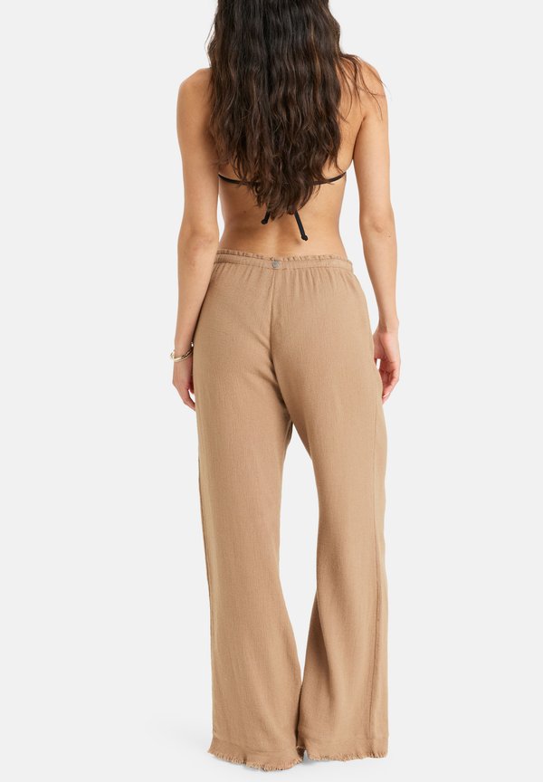 NAZARE SURF SPOT - Tracksuit bottoms - portabella4