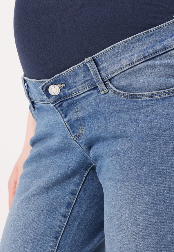 VMMCARA SKINNY - Jeans Skinny Fit2