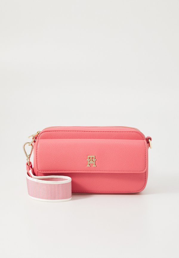 DISTINCT CAMERA BAG - Cross body bag - washed cherry3