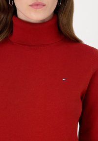 Tommy Hilfiger Longsleeve - red