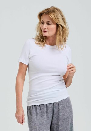 Basic T-shirt - white