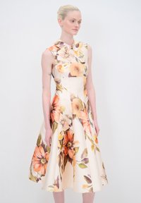 Cocktailjurk - patterned vanilla