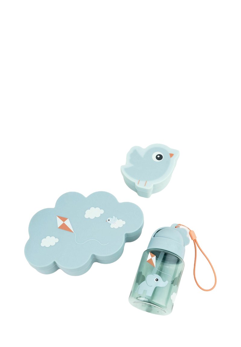 Sinise pilve- ja linnukujulised anumaid, millel on tuulelippude ja lindude motiivid, ning sobiv veepudel, millel on elevandi ja tuulelipu kujutis.