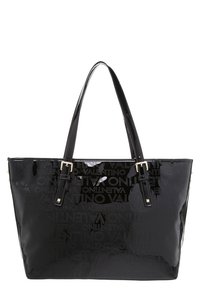 Bolso de tote de charol negro con logotipo "Valentino" en relieve, asas planas, forma rectangular y acentos de hardware en tono dorado.