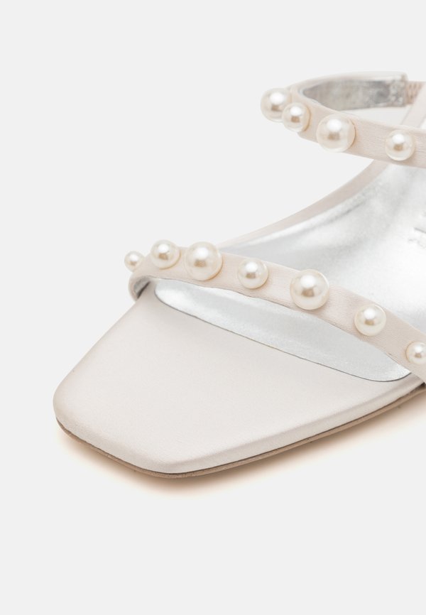 ROSALIN MID BLOCK - Sandals - ivory3