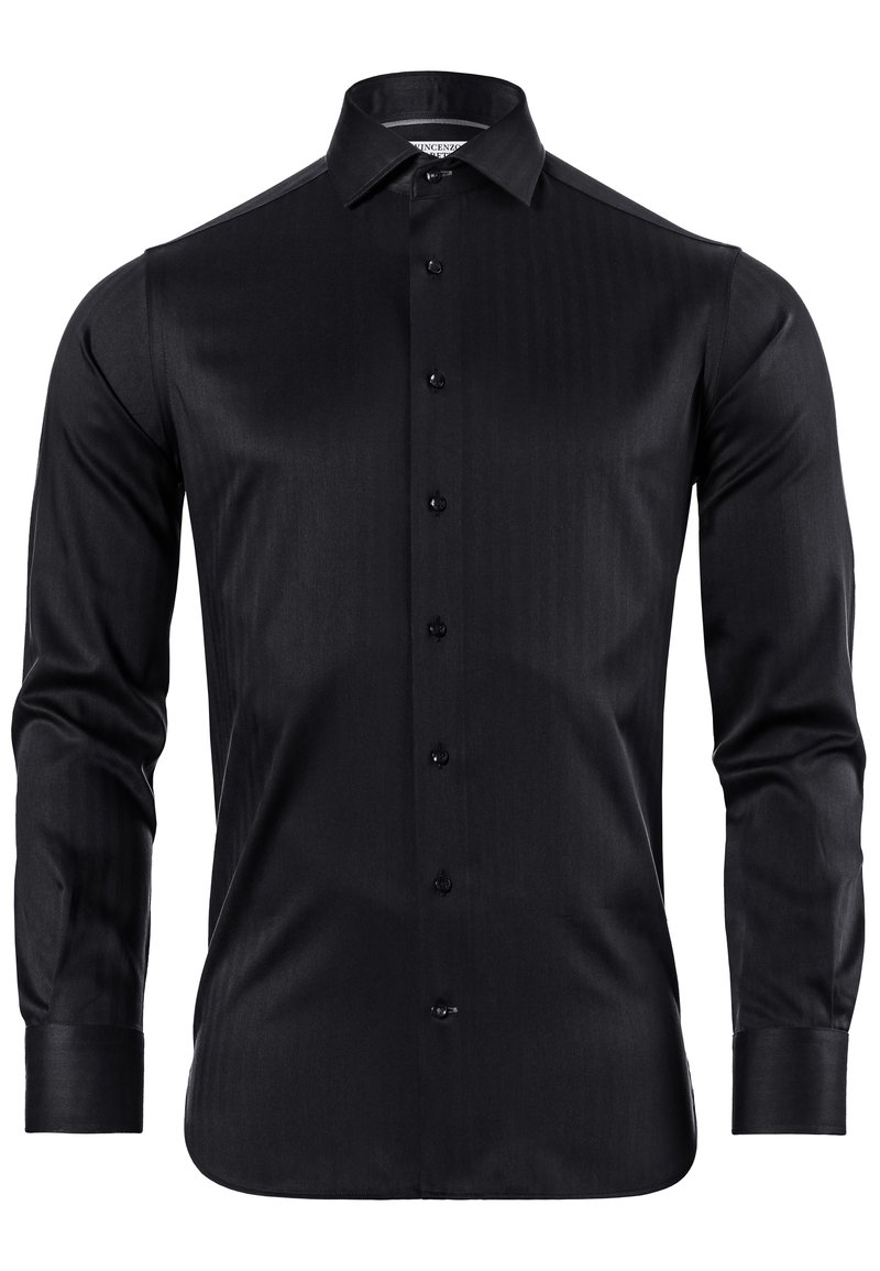Zwarte lange mouwen shirt van een gestructureerde stof, met knoopsluiting en puntige kraag; heeft een getailleerde pasvorm en gladde manchetten.