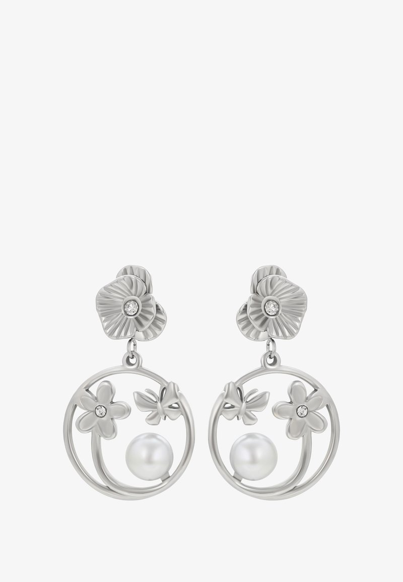 Sidabro gėlėti pakabukai su perlo centru, drugelio detale ir mažais kristalais ant gėlių žiedlapių bei viršutinių kaiščių.
