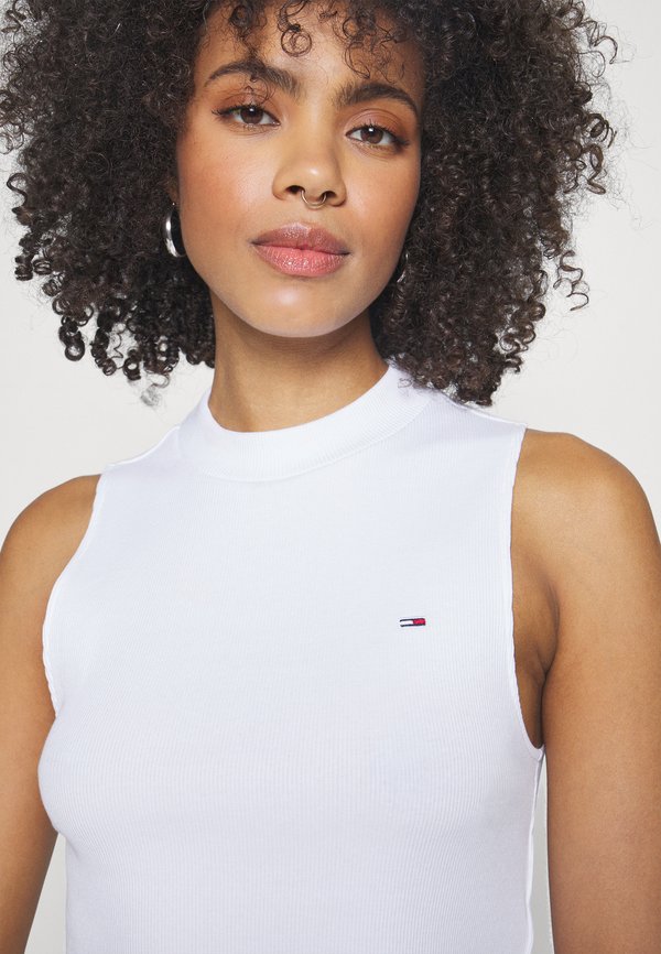 MOCKNECK TANK - Top3