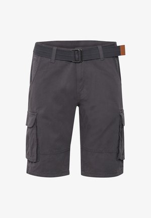 Tumed hallid cargo lühikesed püksid mitme taskuga ja sobiva kangast vööga, millel on metallist pandlad ja pruuni nahast aktsent.