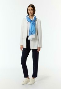 comma casual identity Sciarpa - blau