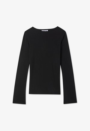 Top lungo nero a maniche, realizzato in tessuto morbido. Presenta un collo ampio e una forma aderente con maniche leggermente svasate. Senza motivi o accenti.