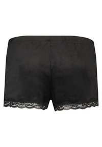 Schwarze Shorts aus weichem Stoff mit einem Spitzenrand am unteren Saum. Das Design umfasst einen elastischen Bund. Rückansicht gezeigt.