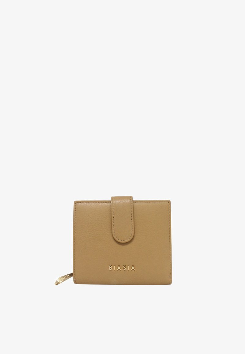 Tasche aus braunem Leder mit glatter Oberfläche, ausgestattet mit einem vorderen Druckknopfverschluss und geprägtem "BIASIA"-Logo. Kompakte rechteckige Form.