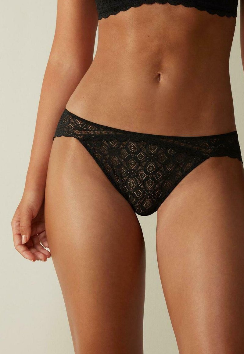 Intimissimi - LOW RISE - Kalhotky - schwarz black, Zvětšit