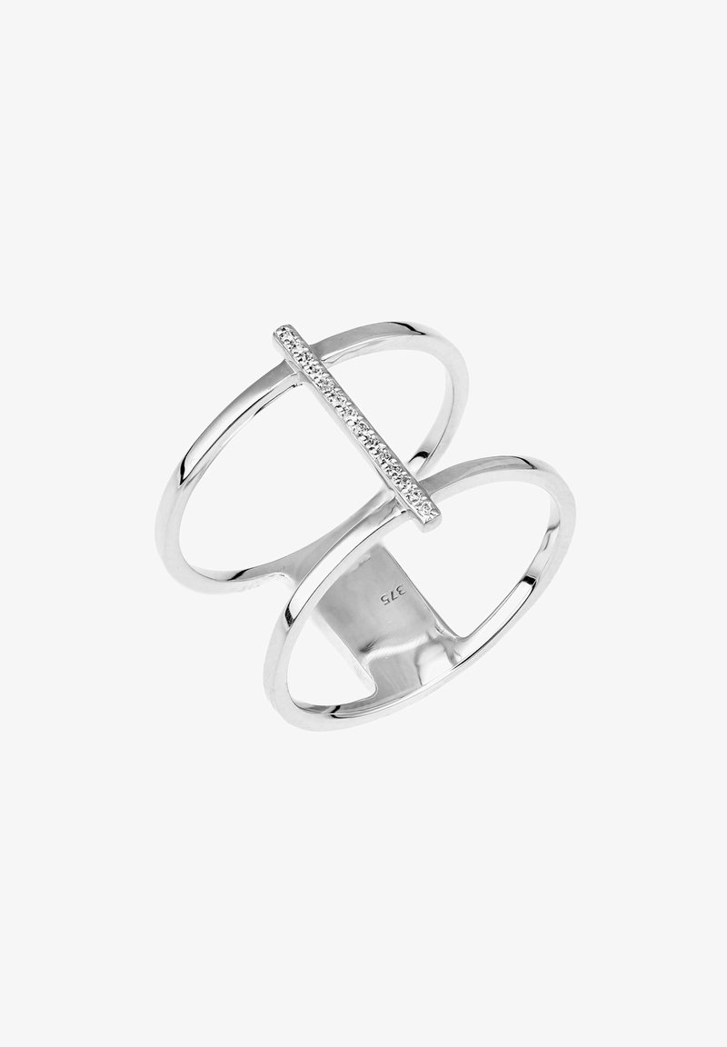 Anello doppio in argento con una barra orizzontale decorata con piccole gemme trasparenti. Finitura liscia con un design geometrico moderno.