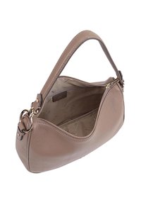 Bruine leren handtas met een gladde textuur, een gebogen vorm, een kort handvat en een ritssluiting aan de bovenkant. De binnenvoering is in een lichtere tint.