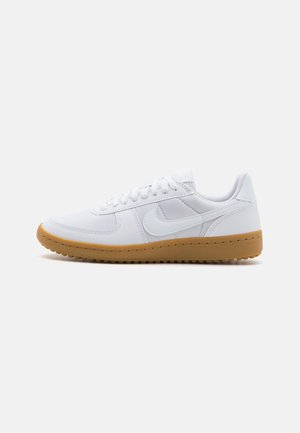 Nike Sportswear, Baskets basses - white